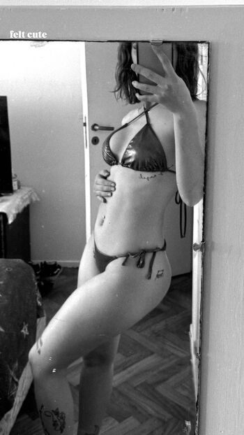 Full leaked Analiagrc private onlyfans photo