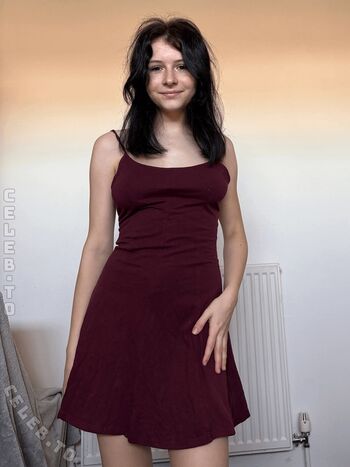 Full leaked Callmezlata private onlyfans photo