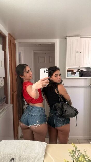 Full leaked Emarr b private onlyfans photo