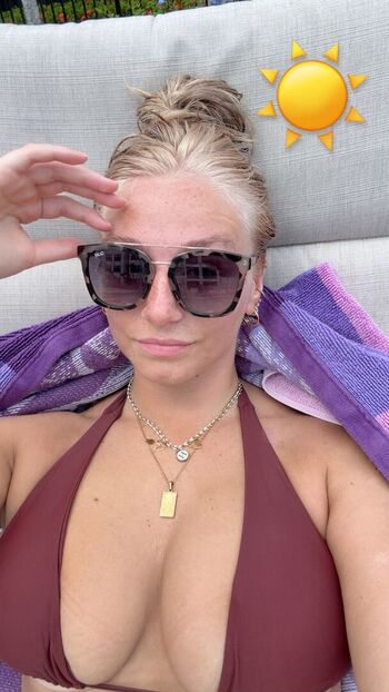 Full leaked Hannah woods page private onlyfans photo