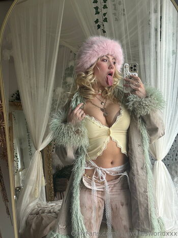 ivywolfesworldxxx