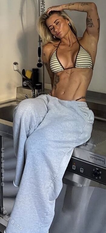 Full leaked Lenaajoy private onlyfans photo