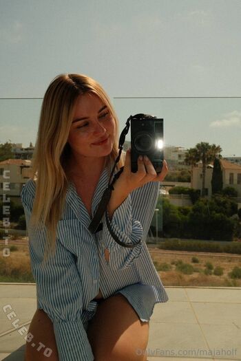 Full leaked Maja holf private onlyfans photo
