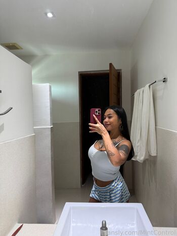 Full leaked Mintcontrol private onlyfans photo