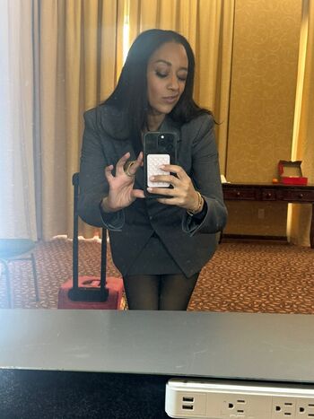 Tia Mowry