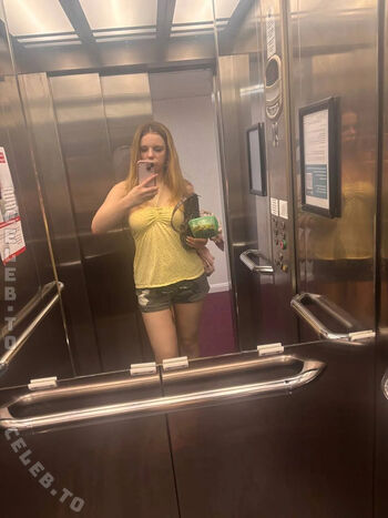 Full leaked Yourmalissa private onlyfans photo