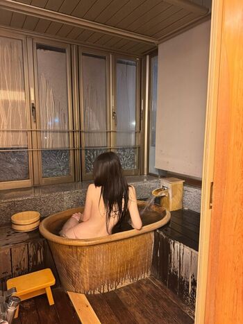 Full leaked Zhang xinmu private onlyfans photo